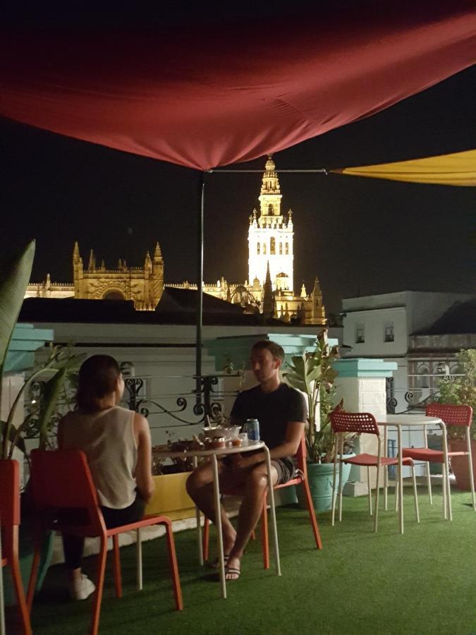 Rio Hostel Sevilla Bagian luar foto