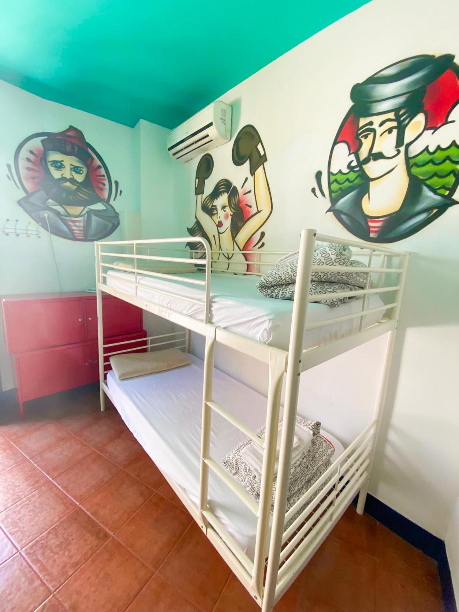 Rio Hostel Sevilla Ruang foto