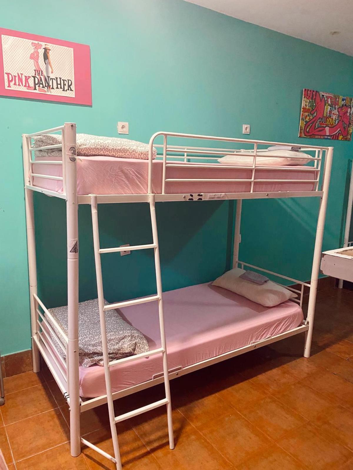 Rio Hostel Sevilla Bagian luar foto