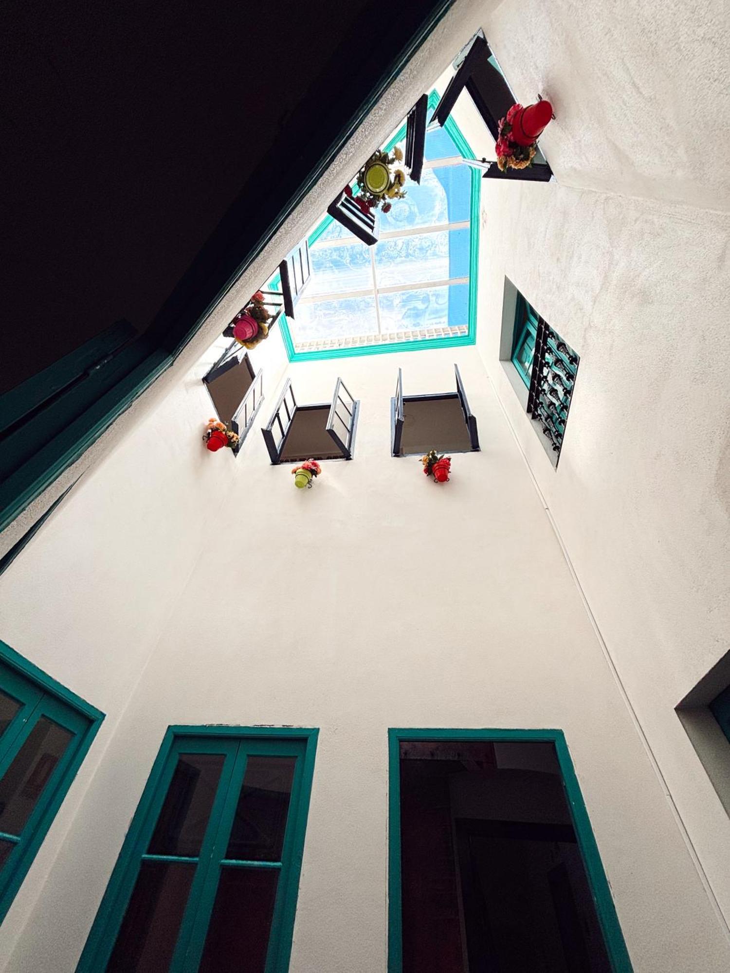 Rio Hostel Sevilla Bagian luar foto