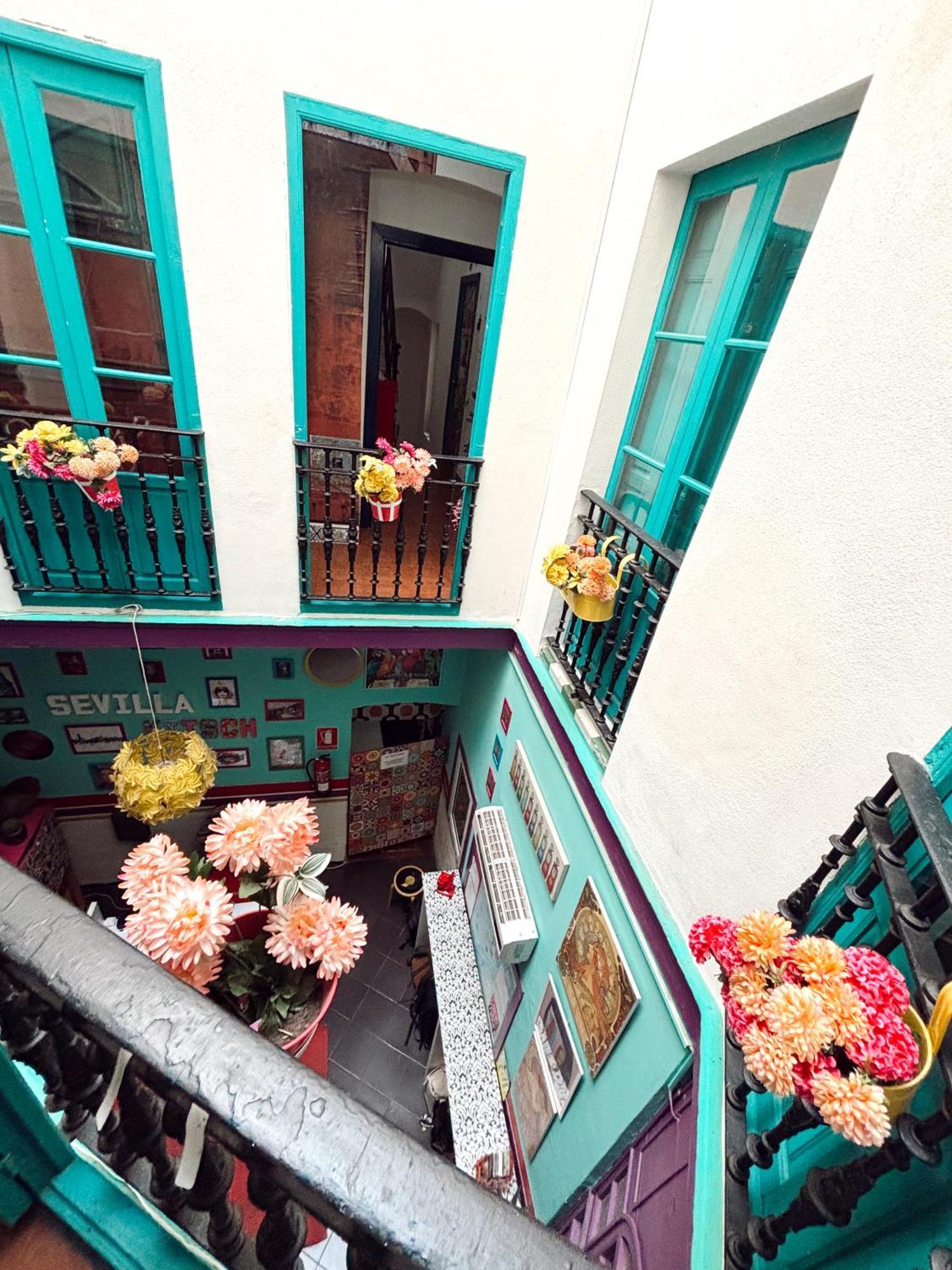Rio Hostel Sevilla Bagian luar foto